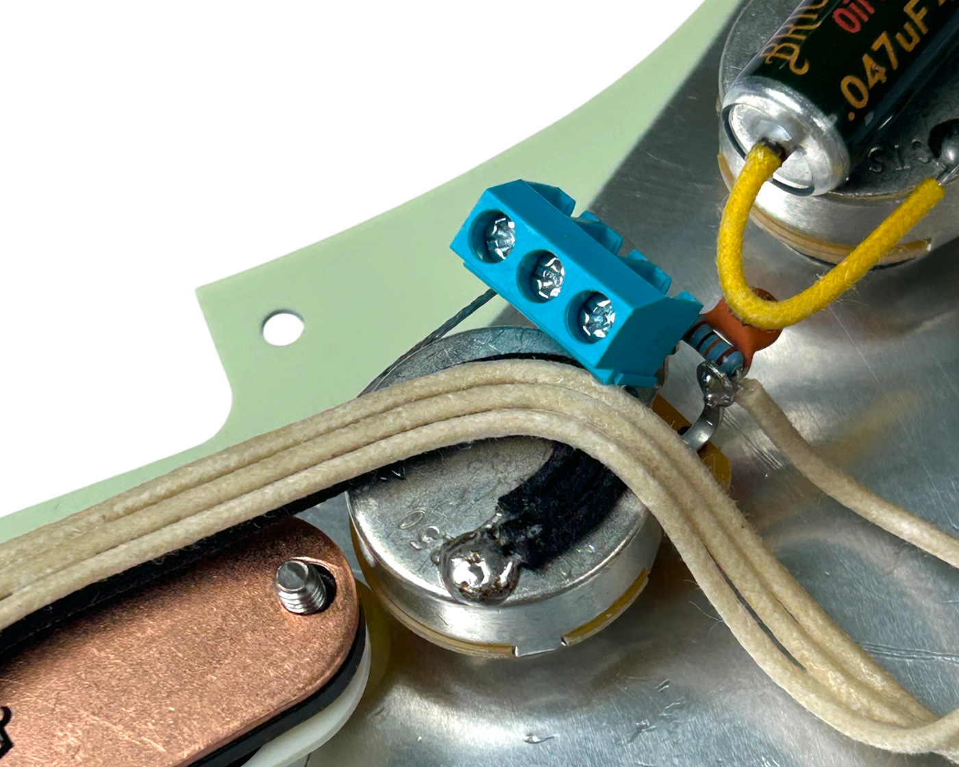 Brickhouse Toneworks Prewired Strat Pickguard - solderless connector detail with oil cap and CTS pot